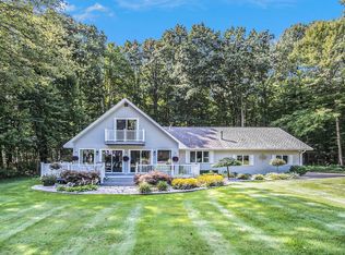 8463 Highland Trl, Stanwood, MI 49346