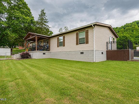 4th image of 125 Fern Ln