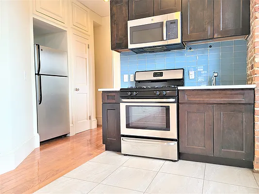 Rented by Virtual Real Estate | media 3
