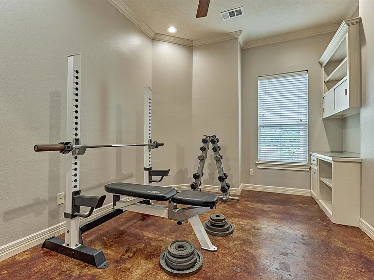 9102 Marshall Ct — Photo 32