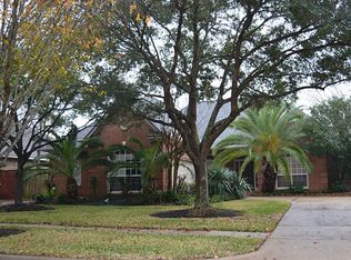 7318 Moss Wood Dr, Sugar Land, TX 77479