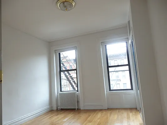 Rented by John O'Kelly Real Estate | media 16