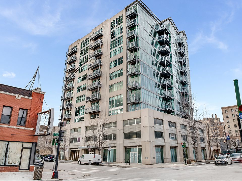 1st image of 1000 W Leland Ave APT 6H