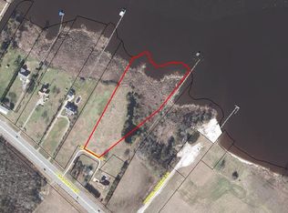 103 Bay Shore Ct, Maple, NC 27956