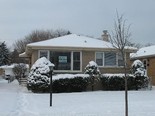 1st image of 7636 N Kenneth Ave