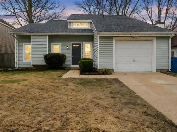 3865 Sweetbriar Court, Virginia Beach, VA 23453