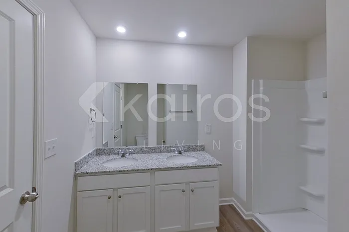 528 Ivy Brook Way — Photo 11
