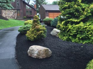 2810 Consaul Rd, Schenectady, NY 12304