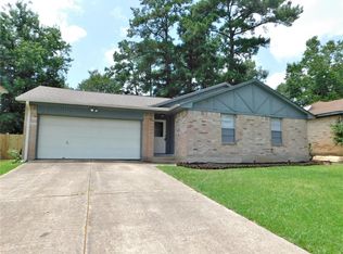 213 Hartford Dr, Conroe, TX 77303