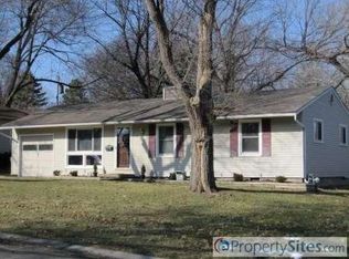 6112 W 77th St, Prairie Village, KS 66208
