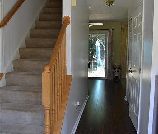5th image of 5015 Burrell Dr