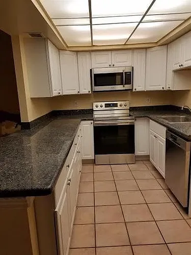 1307 Partridge Close Photo 1
