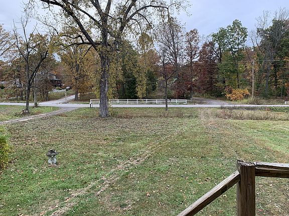 4th image of 5710 Opossum Trot Rd