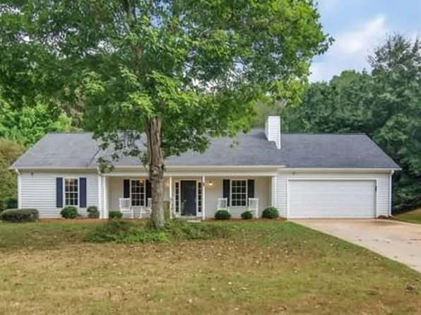 110 Chestnut Dr, Covington, GA 30016