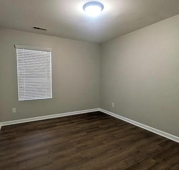 Unit Photo