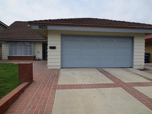 2nd image of 8031 De Vries Ln