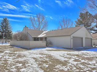 2311 Melrose Dr APT B, Champaign, IL