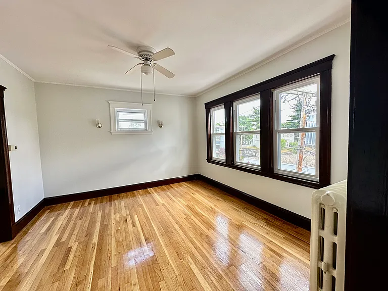 52 Alaric St #3 — Photo 1