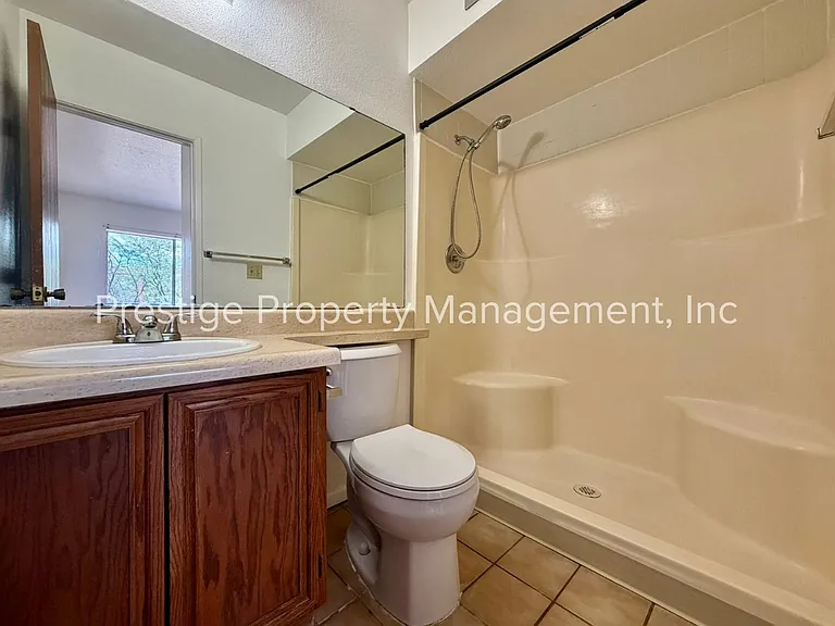 1438 N Alamo Ave #1-7 — Photo 18