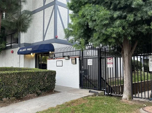 2599 Walnut Ave Unit 233, Signal Hill, CA 90755