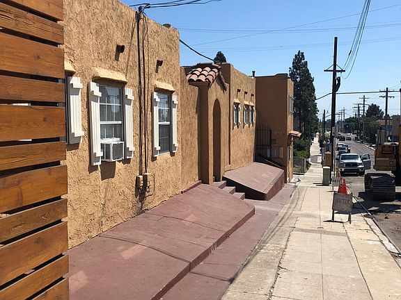 2nd image of 1131 30th St
