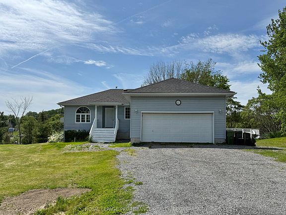 2nd image of 3081 Barnaby Ct