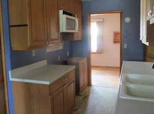 348 Hilltop St, Elkhart, KS 67950