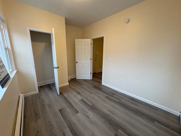 Bedroom #1