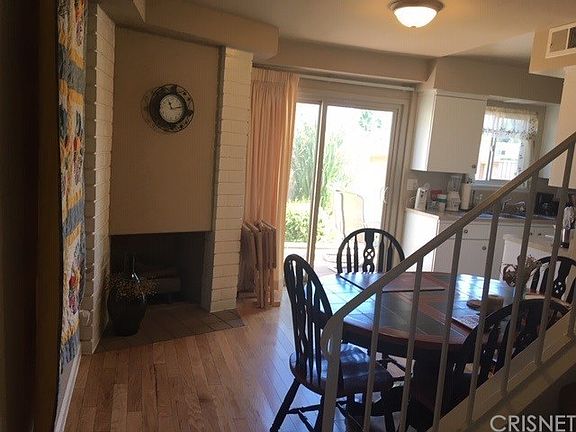 5th image of 22067 Oxnard St