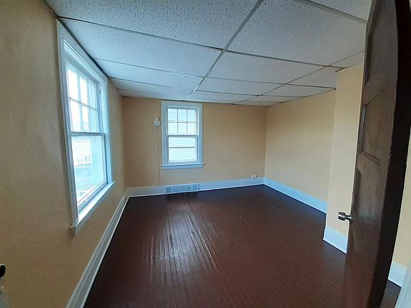 2nd image of 204 Auburn Ave #2