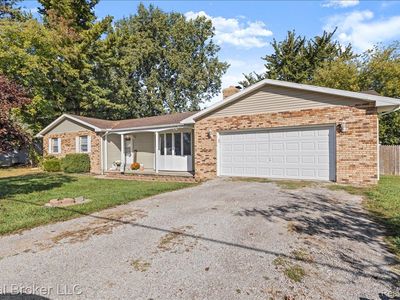 4268 Ravenswood Rd, Port Huron, MI, 48060