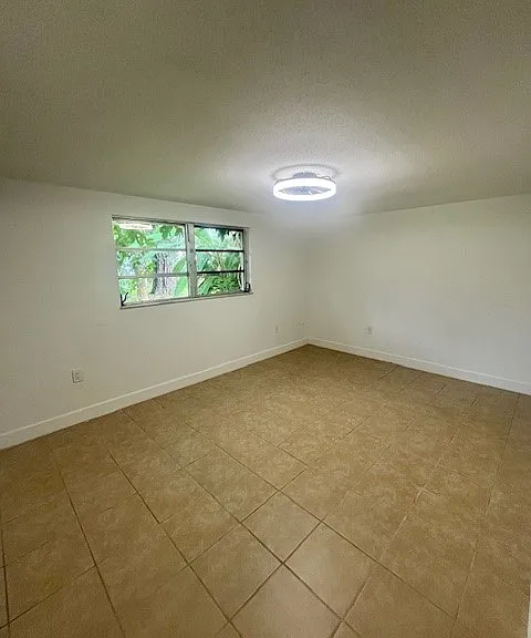 23084 Central Ave #A — Photo 10