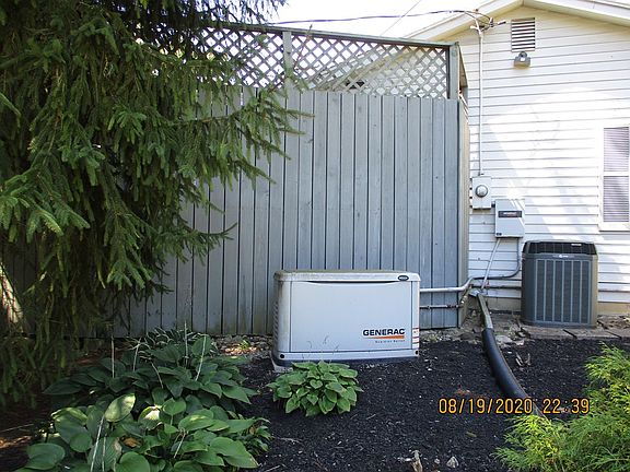 5th image of 575 Virginia Ave