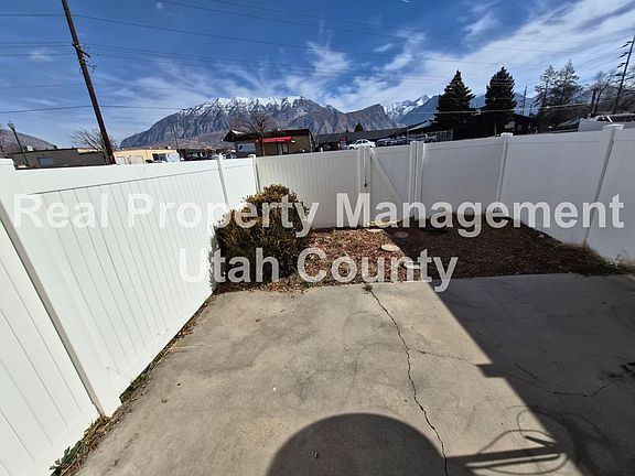 5th image of 747 Hanover Dr