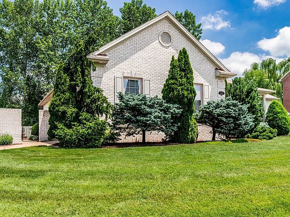 4th image of 4630 Fieldcrest Place Cir
