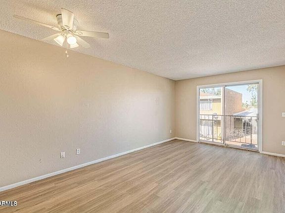 4th image of 2820 E LE MARCHE Avenue