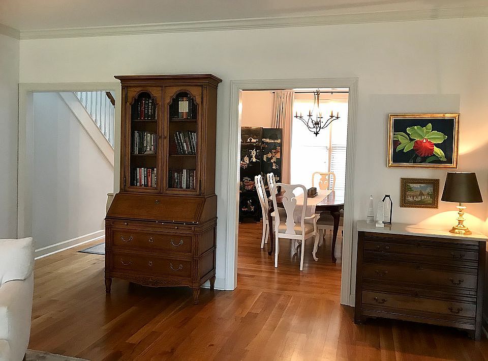 1st image of 9890 Brooke Cir