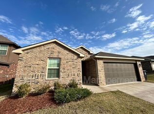9512 Squire Ln, Yukon, OK 73099