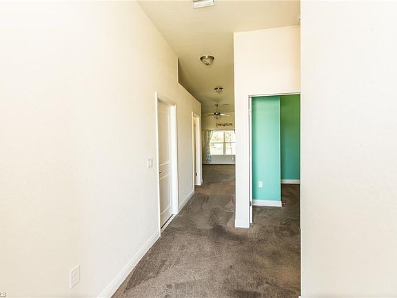 5th image of 3010 NE 7th Ave