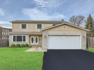 406 Jefferson Ct, Wheeling, IL 60090