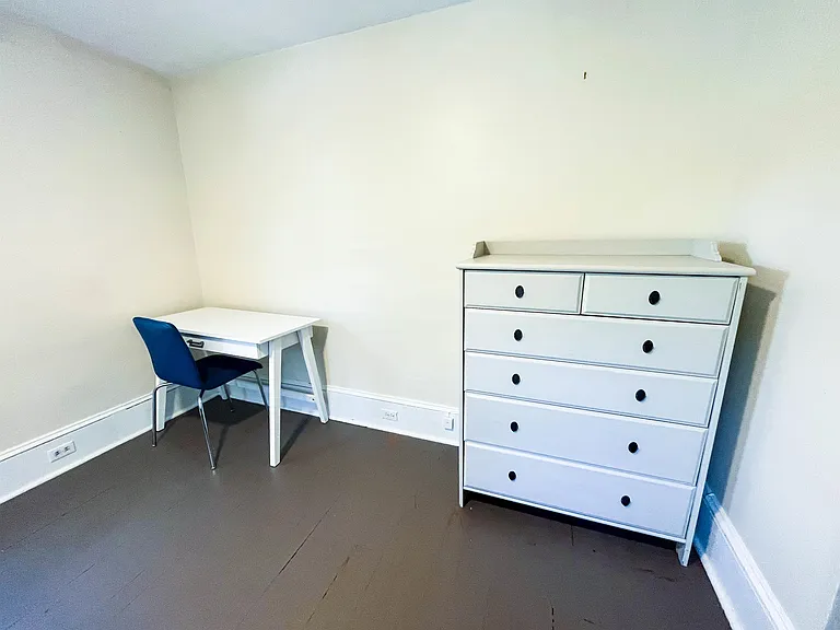 211 Cornell St — Photo 18