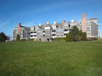 28 Cape Codder Road #202, Falmouth, MA, 02540