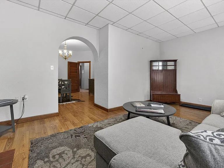 736 Dover Pl #1F — Photo 20
