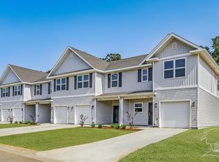 424 Oak Glen Dr, Pensacola, FL 32534