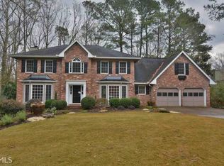 3905 Glenraven Ct NE, Roswell, GA 30075