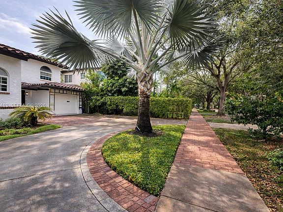 4th image of 3614 Anderson Rd