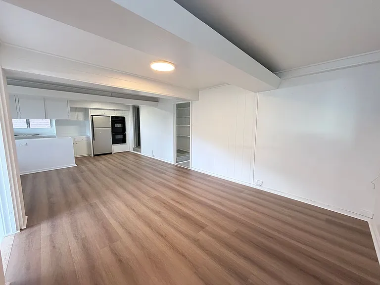 3369 Paty Dr — Photo 7