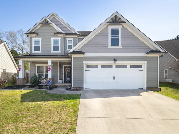 270 Dee Ln, Hixson, TN 37343