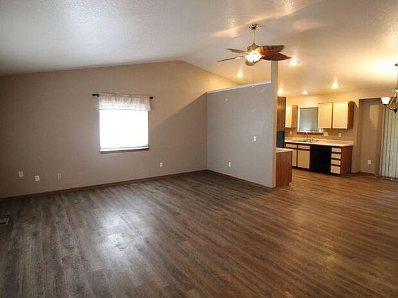 2nd image of 706 Cornerstone Dr