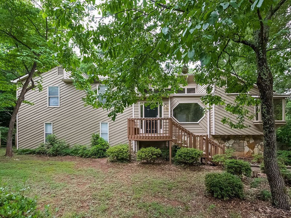 1st image of 4942 Preswick Ct NE